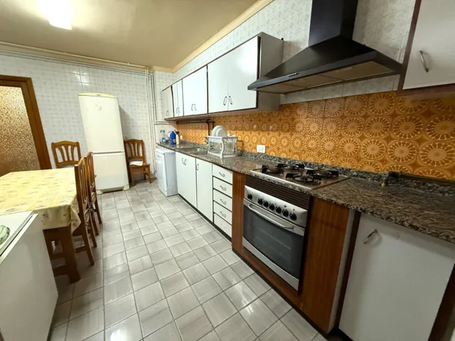 Piso 3 habitaciones 302m² en venta - Pont dInca — 32