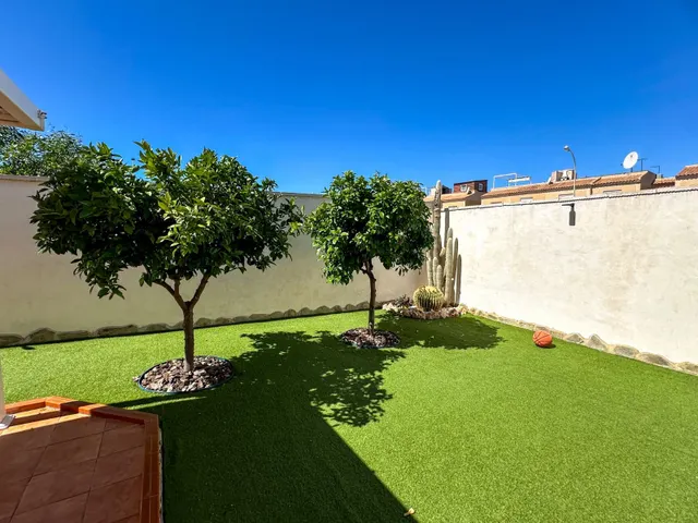 Villa 3 habitaciones 86m² en venta - Parque las naciones — 40
