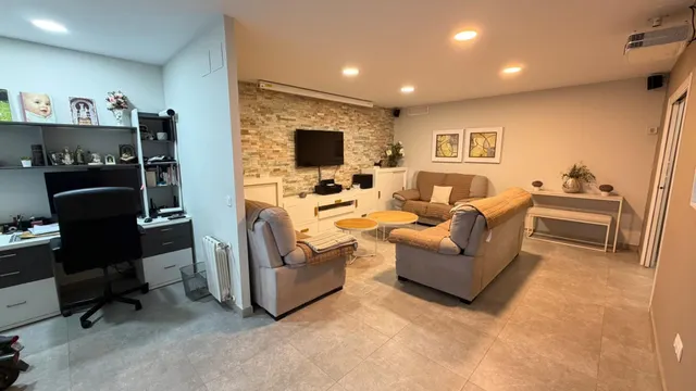Espectacular vivienda de 195 m2 con 4 dormitorios en pleno bulevar gran capitán — 4
