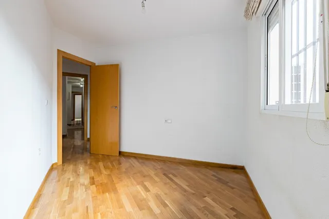 Vivienda de 3 dormitorios con terraza en calle del Pilar, centro de Murcia. — 15