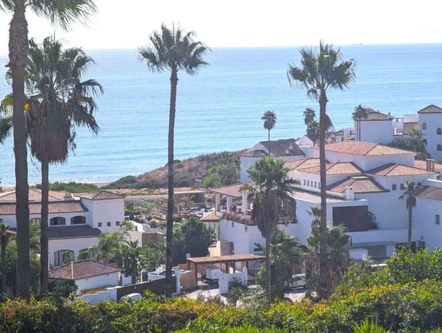 Casa de pueblo en Venta en Linea De La Concepcion, La Cádiz — 37