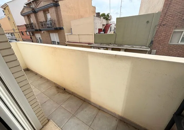 PISO LUMINOSO CON TERRAZA Y 2 AMPLIAS habitaciones - Zona CONCORDIA - BURJASSOT — 20