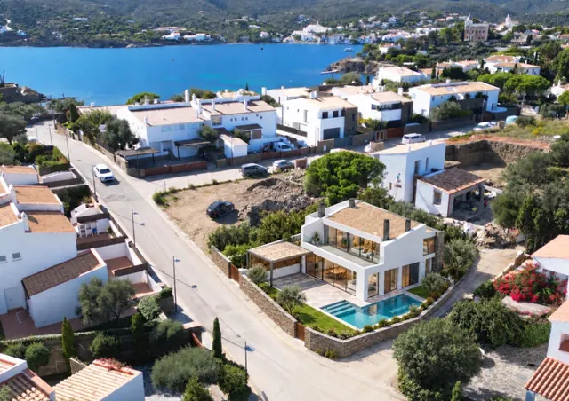 Terreno en venta en Cadaques — 5