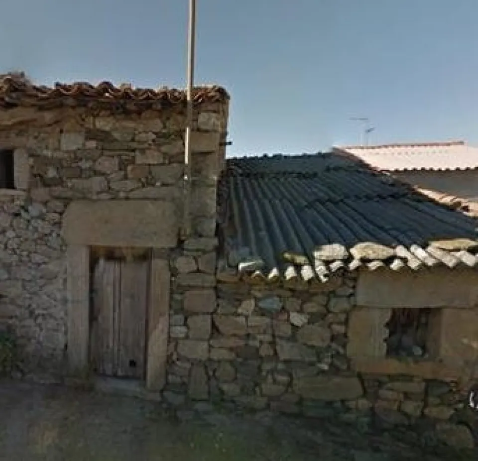 Urbis te ofrece un adosado en venta en La Peña, Salamanca.