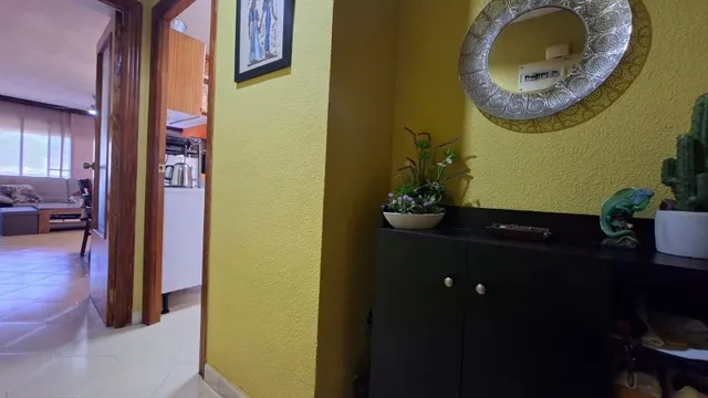 Bonito apartamento con vistas y piscina — 18