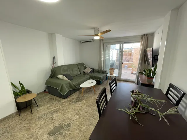 Fantastico apartamento totalmente reformado en el centro de Torrevieja — 2