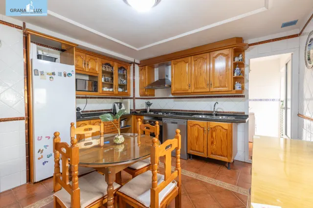 Casa en esquina en venta en Las Gabias — 16
