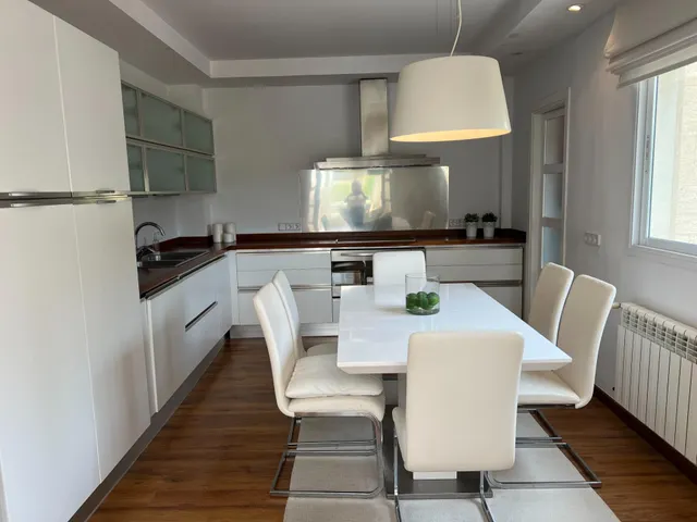 FINCA RÚSTICA EN VENTA CON PISCINA Y JARDÍN — 12