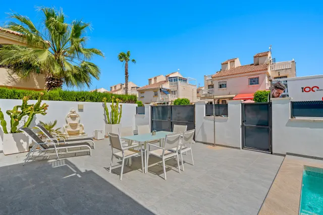 Villa 3 habitaciones 105m² en venta - El limonar — 27