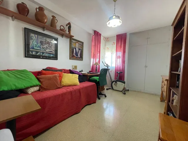 Encantador Piso en el Corazón de Águilas - ¡Tu Nuevo Hogar Cerca del Mar! — 19