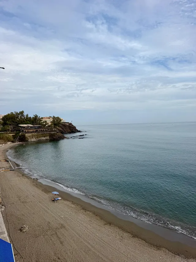 PISO EN ALQUILER EN PRIMERA LINEA DE PLAYA EN BENALMADENA — 14