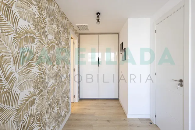 Precioso Ático de obra seminueva  con 2 plazas de aparcamiento y 2 trasteros incluidos — 21