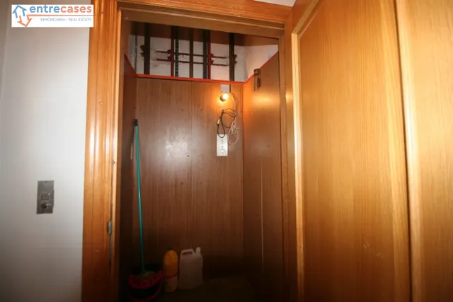 PRECIOSA CASA ADOSADA EN POLÍGONO 3, PARA ENTRAR A VIVIR — 23