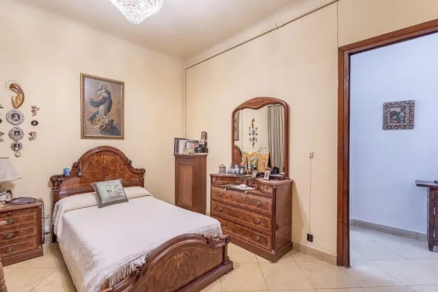 GRAN PISO EN CALLE RECOGIDAS — 16