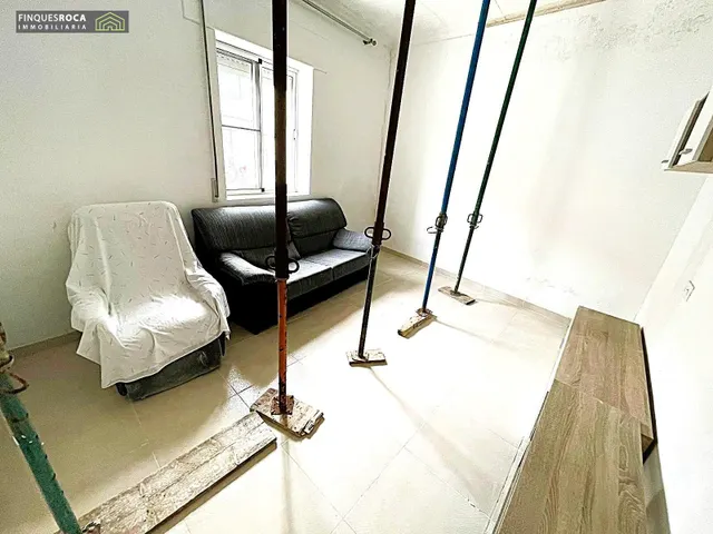 Casa para reformar toda en una planta — 12