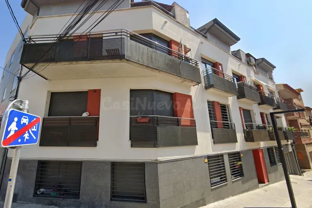 SE VENDE PISO EN RUBI