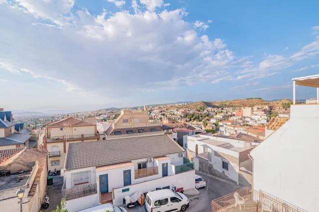 Amplia y Luminosa Casa en el Corazón de Monachil — 48