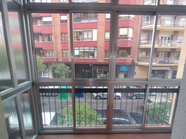 Piso en Venta en Calle Panaderos - Oportunidad de Inversión para Reformar — 6
