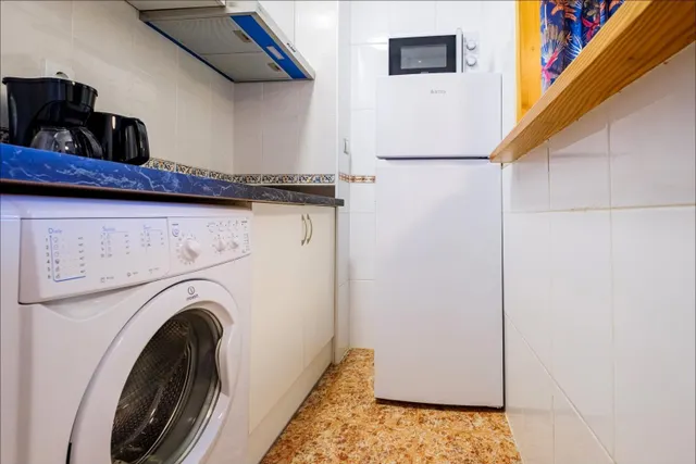 Apartamento de 1 dormitorio con licencia turística a 350 metros de Playa del Cura — 13
