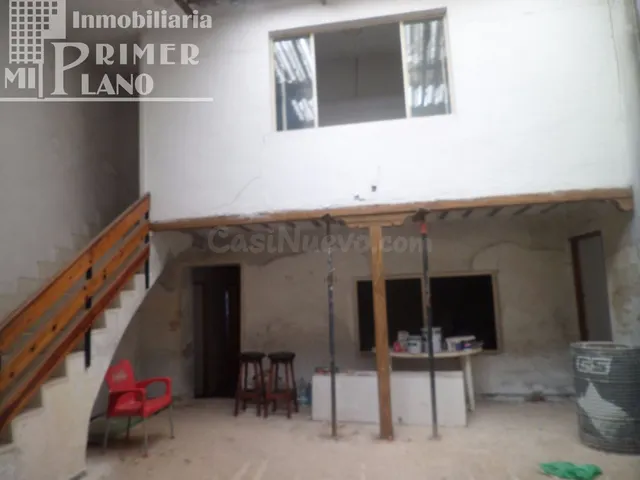*Casa con 320m2 de suelo, en pleno centro de Tomelloso, junt