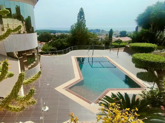 Exclusiva Villa en Cunit con vistas a la Costa Daurada - foto 3