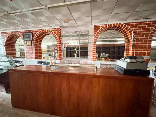 Local Comercial Cerca a la Playa — 5