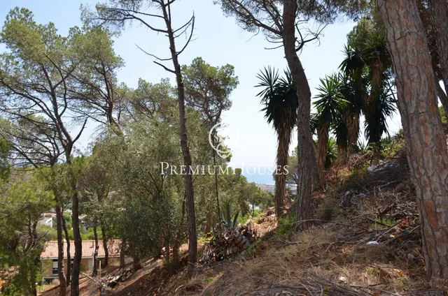 Terreno en venta en Premià de Dalt con vistas al mar — 2