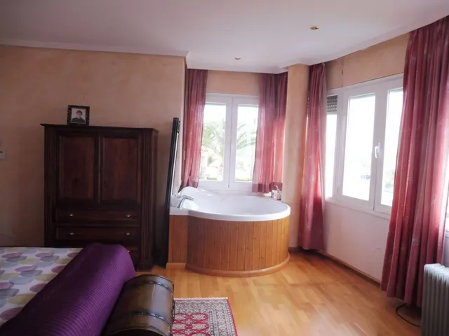 Villa 6 dormitorios con vistas al mar en La Cala de Mijas — 38
