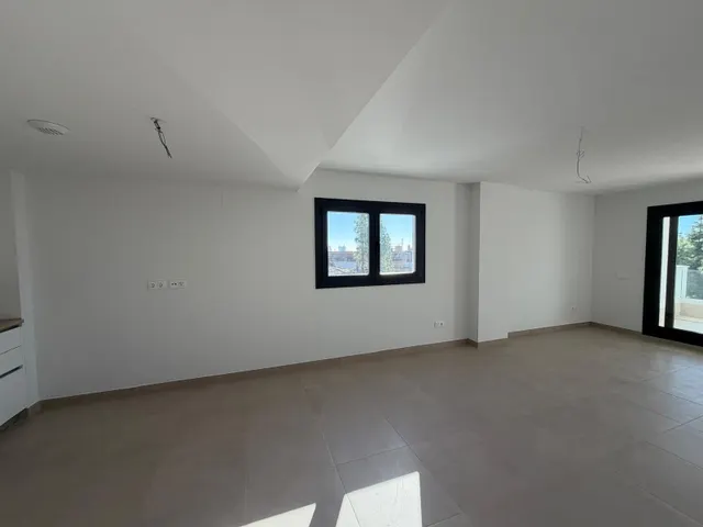 Vivienda moderna en urbanización privada Mijas con vistas al - foto 2