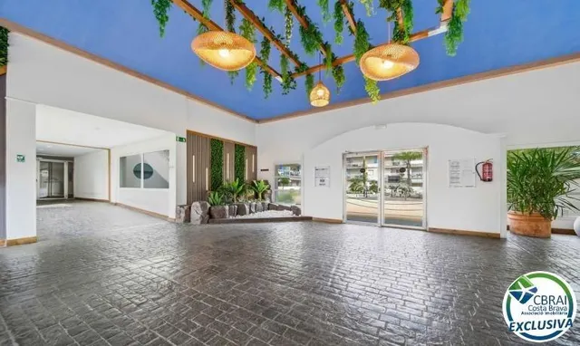 Ático de 61 m2, con 60 m2 de terraza-solarium, LICENCIA TURISTICA. — 19