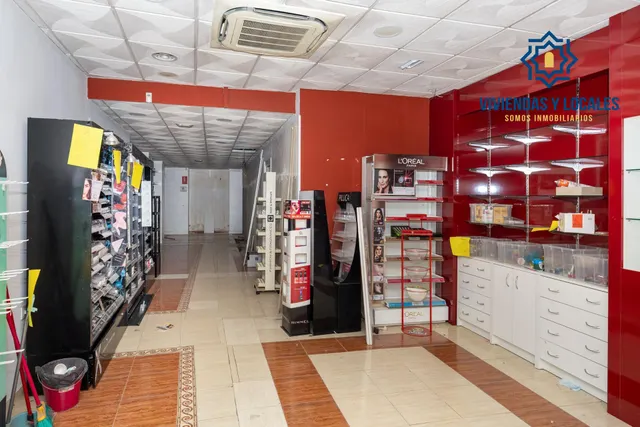 estupendo local en el centro de Santa Fe — 16