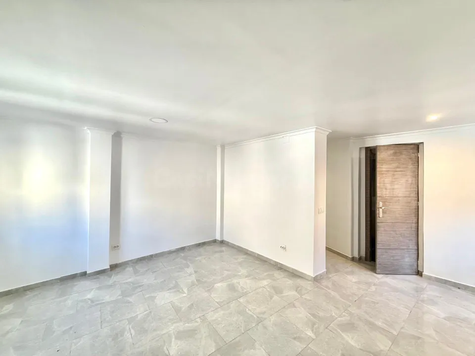 Reformada, luminosa y con espacio para crecer