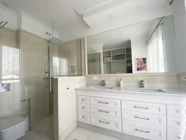 Chalet 13 habitaciones 1002m² en venta - Marbella — 21