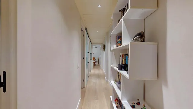 7ª PLANTA REFORMADA Y MUY TRANQUILA JUNTO AL NUEVO PARQUE DE LA SAGRERA — 23