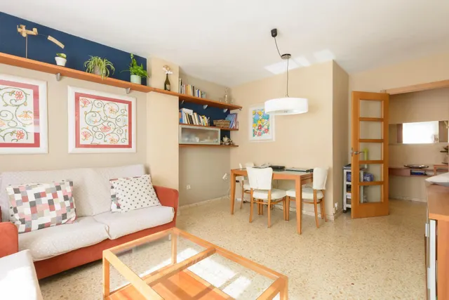 APARTAMENTO REFORMADO CON TERRAZA, PISCINA Y PARKING A 150 METROS DE LA PLAYA DE GANDIA — 17