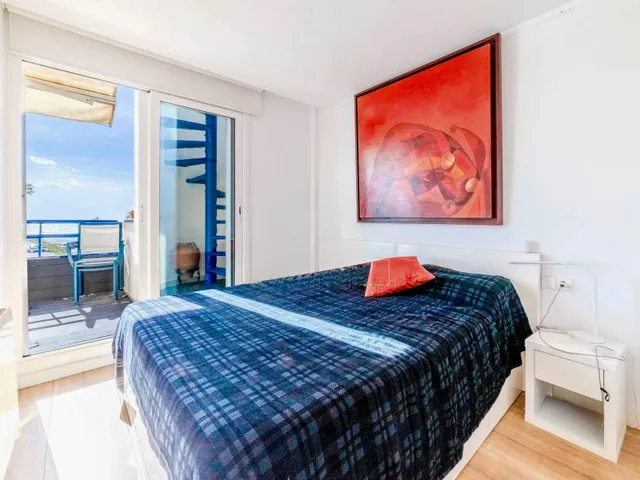 ATICO EN PRIMERA LINEA — 15