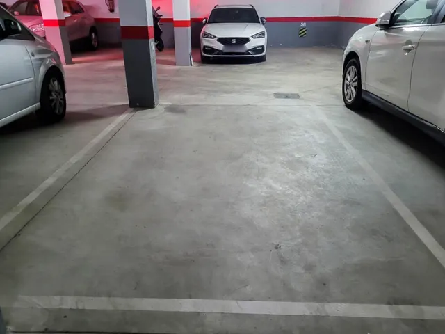Plaza de parking a la venta en zona Camí Fondo de Martorell — 6