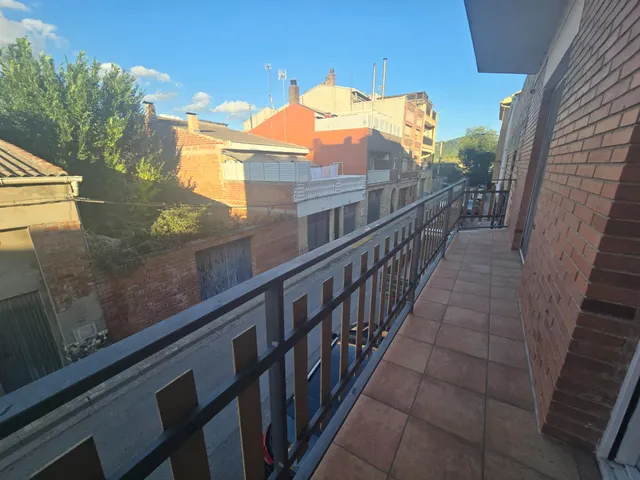 Gran Oportunitat! Pis amb Box per a 2 Cotxes i Trasters a Vilanova del Camí — 22