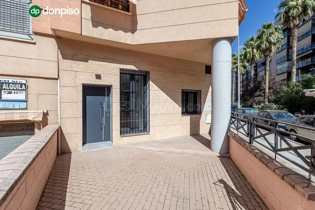 Vivienda a estrenar en urbanización privada en Parque Almuni - foto 4