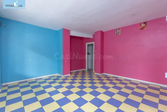 Local comercial en venta en calle agustina de aragón — 4