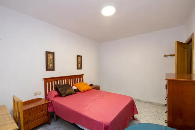 Piso 3 habitaciones 84m² en venta - Camino de ronda — 17