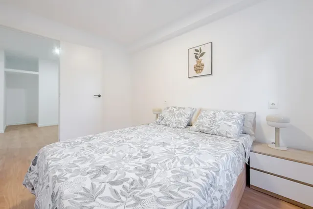 Piso a  la venta en Moratalaz, zonz Vinateros — 12