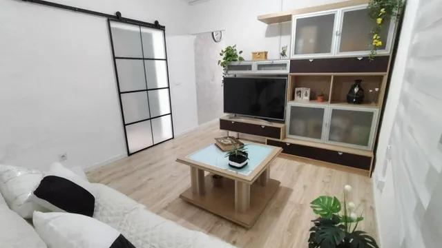 ESPECTACULAR CASA EN ESQUINA EN LA ZUBIA — 34