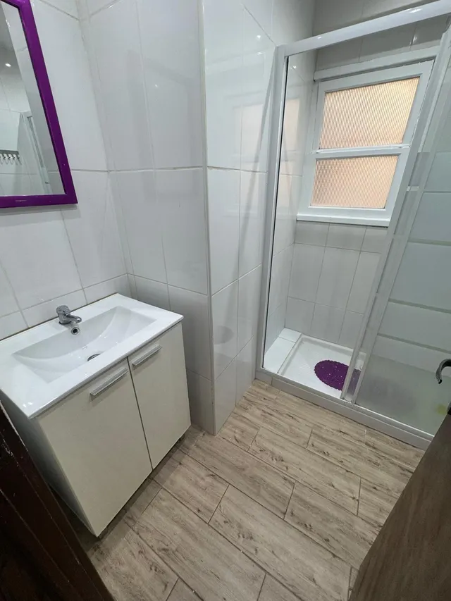 Piso de 3 habitaciones con ascensor junto a calle Aragón – P - foto 3