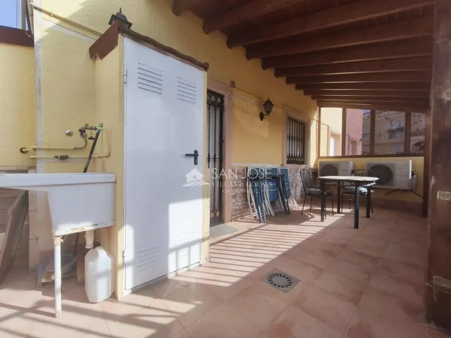 SE ALQUILA BUNGALOW AMUEBLADO EN BUEN ESTADO EN ASPE — 7
