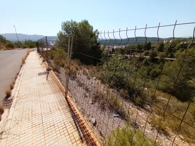 Terreno urbanizable 740m² en venta - Alcora (l ) - foto 3