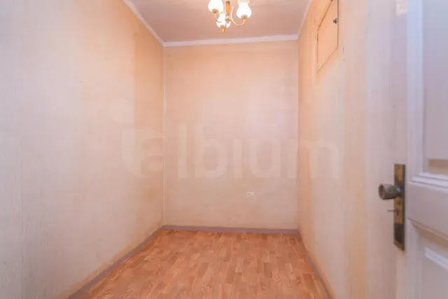 Espectacular vivienda esquinera con siete balcones frente al Mercat del Born — 31