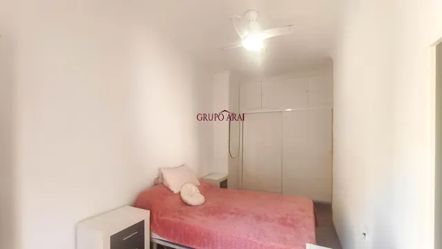 Se vende piso en calle Valencia — 17