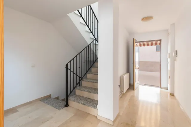 ESPECTACULAR TRIPLEX CON GARAJE Y TRASTERO EN MONACHIL — 40