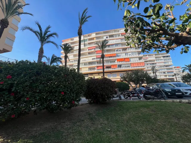 Piso 2 habitaciones 97m² en venta - La carihuela - los nidos — 38